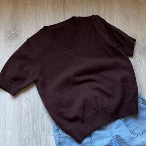 Chic V-Neck Sweater in Rich Brown